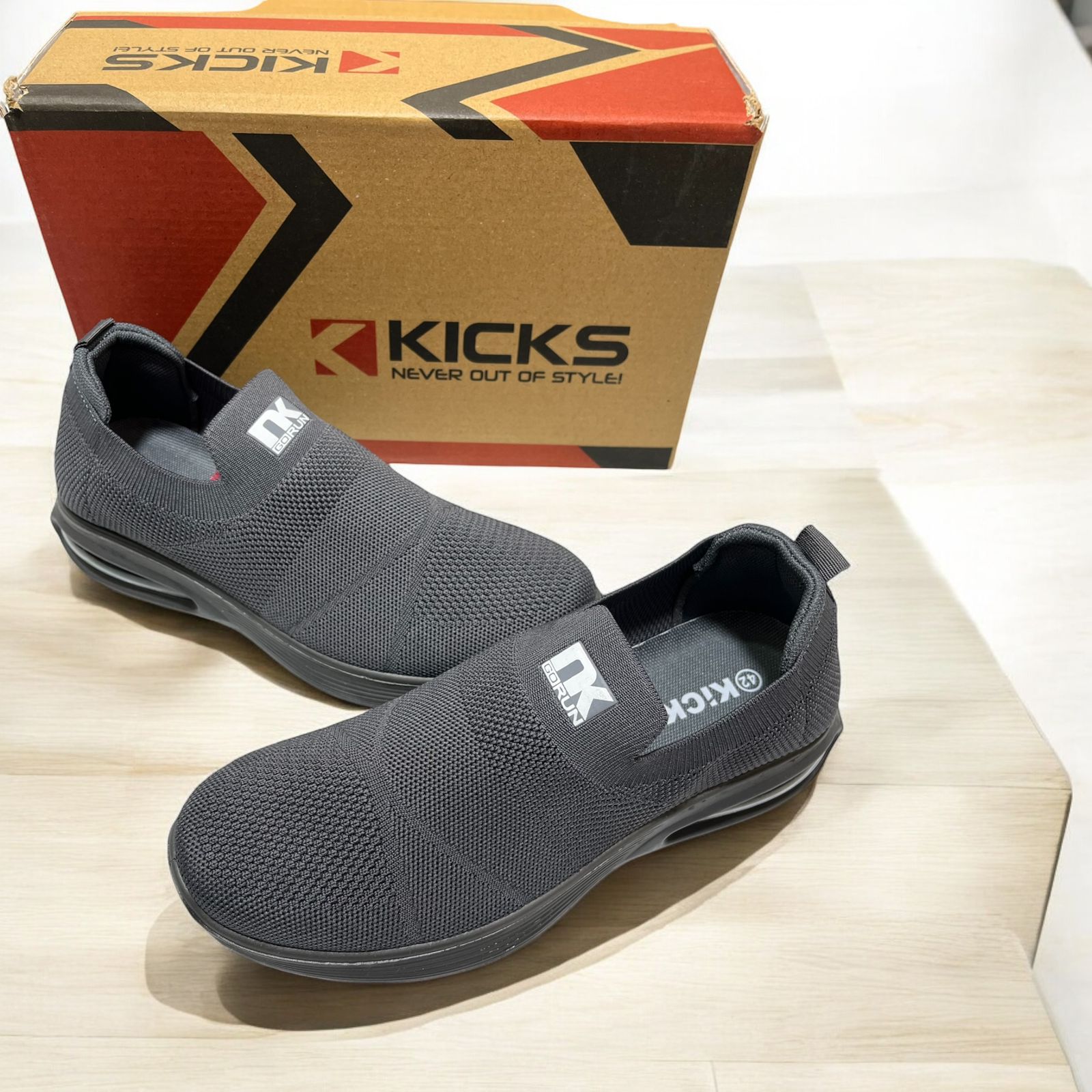 KICKS LATEST SPORTS SHOES GRAY